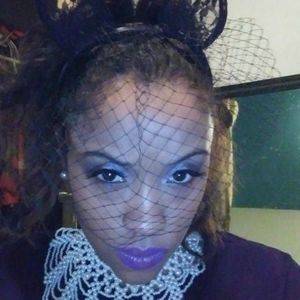 Meet your Posher, Tarika